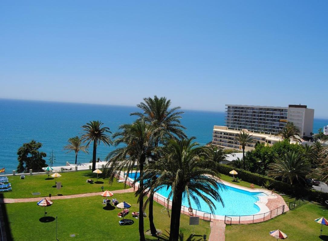 Apartamento Torre De La Roca Actual Torremolinos Dış mekan fotoğraf